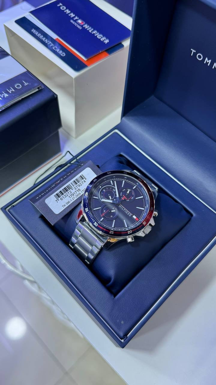 Tommy Hilfiger Mens Multi Dial Quartz Watch Bank