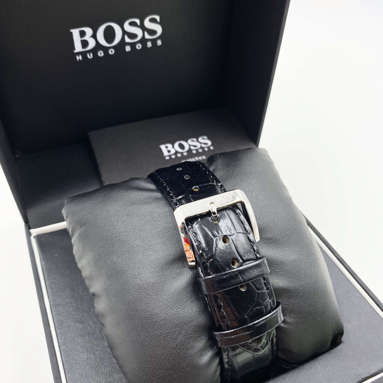 Montre HUGO BOSS HB-188 cuir noir